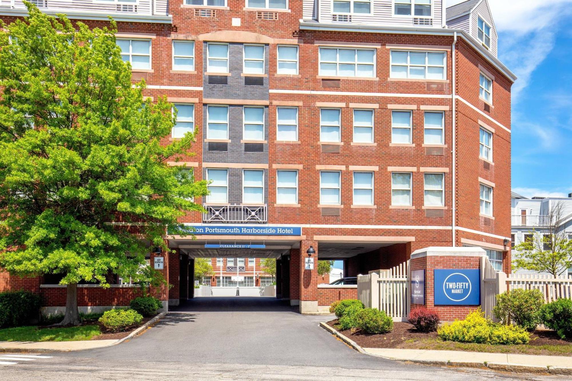 Sheraton Portsmouth Harborside Hotel Exterior photo